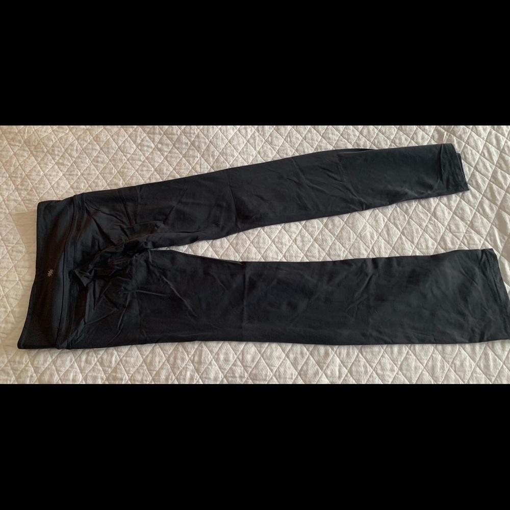 Athleta yoga pants